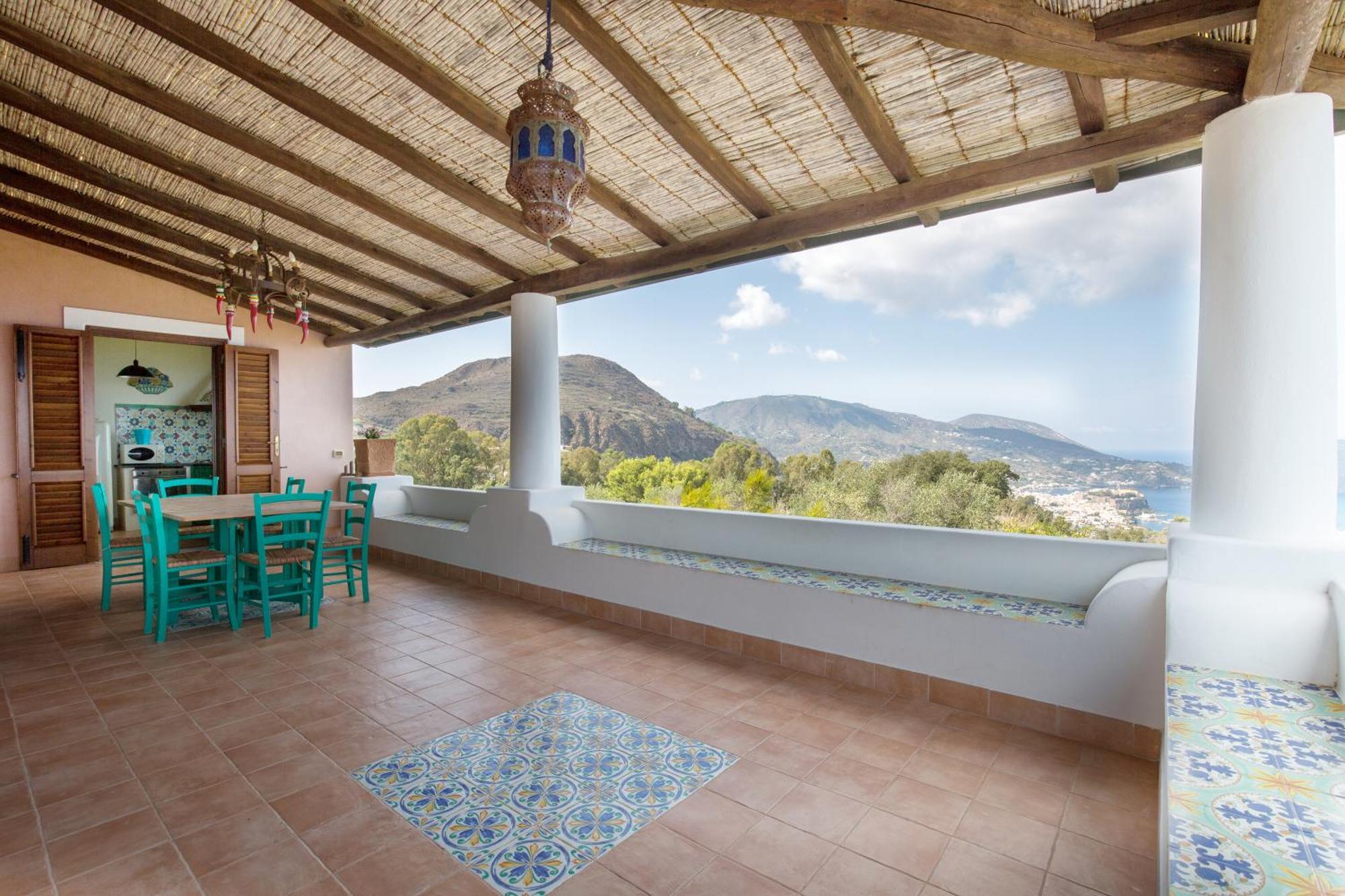Sealight Villa Lipari - Vista E Piscina Bagian luar foto